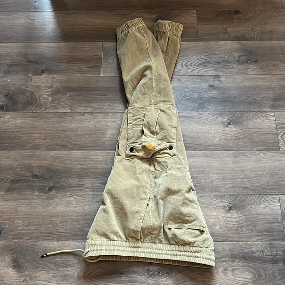 Joggers. Size medium. Brand Wezc - Picture 3 of 3